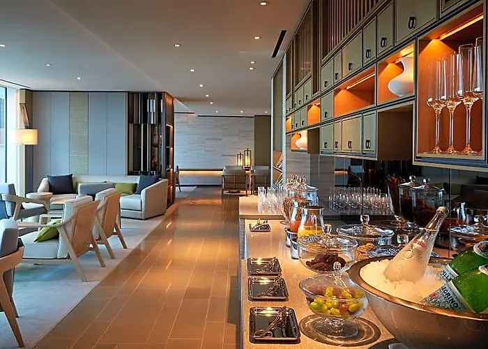 Hotel Signiel 5*